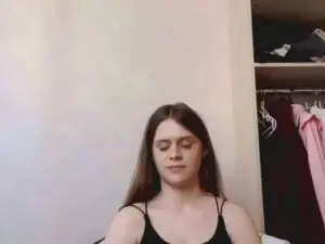 Cam4 Live Porn of KatiCotrell