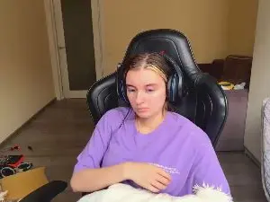 Cam4 Live Porn of MeaganYorton