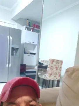 Cam4 Nude Webcam of Uber_dot_Pr