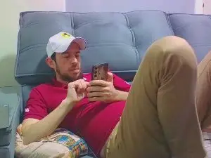 Cam4 Private Sex Chat of Uber_dot_Pr