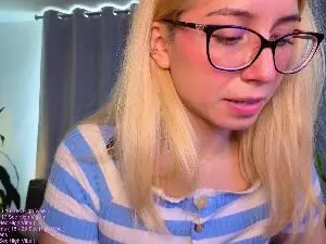 Cam4 Nude Webcam of _LittleSammy