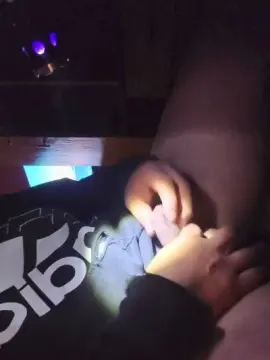 Cam4 Free Live Porn of HHHJNKKNMM