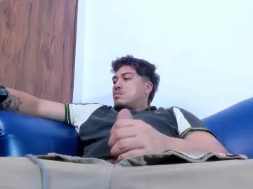 Cam4 Sex Chat of Oilmen22