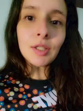 Cam4 Private Sex Chat of Roxannepiggy