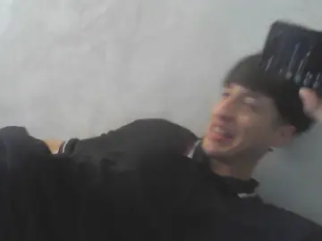 Cam4 Free Porn Cam of tommiverceti