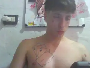 Cam4 Watch Live Sex Cams of tommiverceti