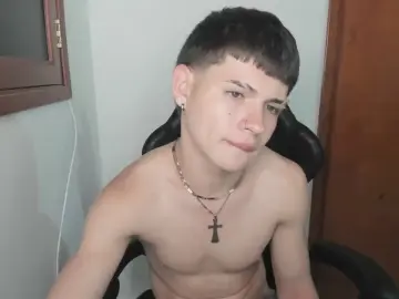 Cam4 Watch Live Sex Cams of Jake_hot00
