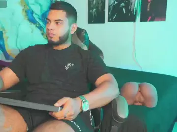 Cam4 Adult Webcam of Tyler_price