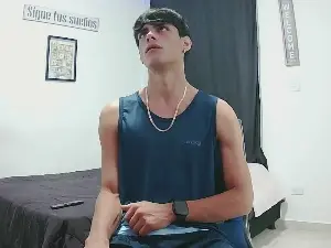 Cam4 Watch Live Sex Cams of harry_232001