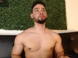 Cam4 Live Porn of sam_ford