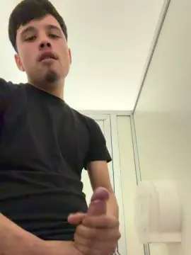 Cam4 Live Sex Cam of MatiasIgnacio20
