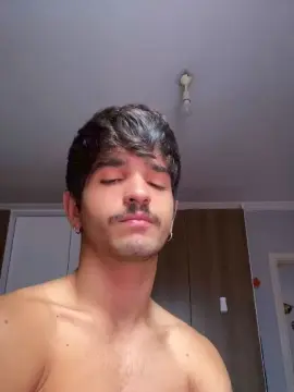 Cam4 Sex Chat of Mauriciobueno20