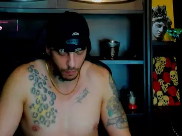 Cam4 Free Live Porn of RickG_Oficiial