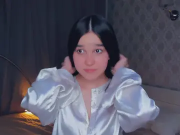 Cam4 Live Sex Cam of GloryAntillon