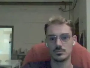 Cam4 Live Sex Cam of br0k3nSyst3m