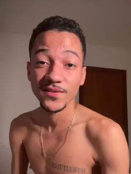 Cam4 Sex Cam of enzoheitor3