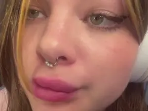 Cam4 Free Live Porn of EthylIturbe