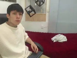 Cam4 Nude Webcam of Iantwink18