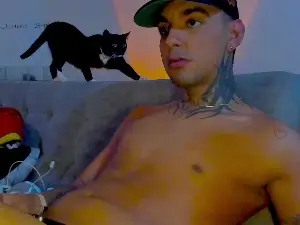 Cam4 Live Sex Cam of Ricardo_thonson