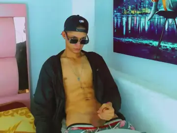 Cam4 Best Webcam of Axel_Marcus