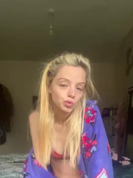 Cam4 Adult Webcams of Tiny_lola