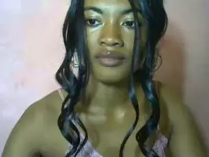 Cam4 Private Sex Chat of Esmeraldah