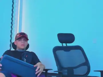 Cam4 Best Webcam of max_williamm