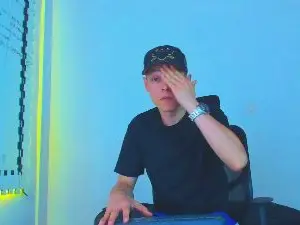 Cam4 Live Porn of max_williamm