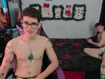 Cam4 Live Sex of venezuelanguys