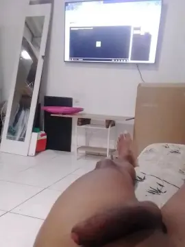 Cam4 Free Live Porn of Threem232