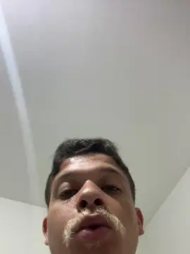 Cam4 Sex Cam of CabaMachoAtivo