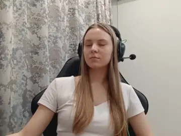 Cam4 Live Sex of NinfaMowers