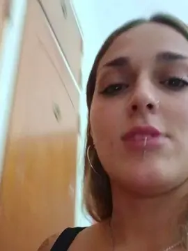 Cam4 Watch Live Sex Cams of Olita_putita