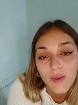 Cam4 Watch Live Sex Cams of Olita_putita