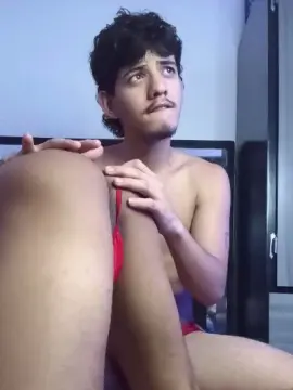 Cam4 Live Sex of Bruno_cmm