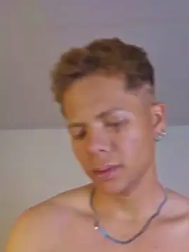 Cam4 Private Sex Chat of Sean_420xXx
