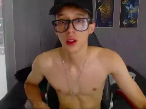 Cam4 Live Sex Cam of james_bigc0ck20