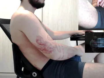 Cam4 Live Porn of mateoconde00