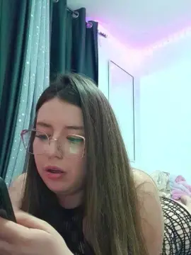 Cam4 Live Sex Cam of Lakris