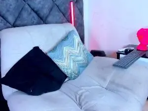Cam4 Adult Video Chat of KroyWave