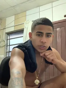 Cam4 Live Sex Cam of MARENTO23CMM