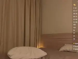 Cam4 Live Porn of aloreanna