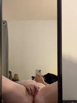 Cam4 Free Porn Cam of stella250