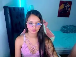 Cam4 Live Porn of room_kiitty