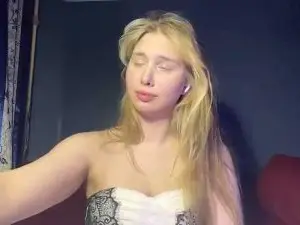 Cam4 Watch Live Sex Cams of MoraViolet