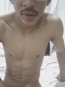 Cam4 Free Live Porn of braganca_01