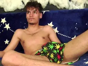 Cam4 Adult Video Chat of KevinnSpice