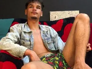 Cam4 Live Sex Cam of KevinnSpice