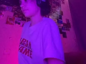 Cam4 Live Sex Cam of GwendaDesilva