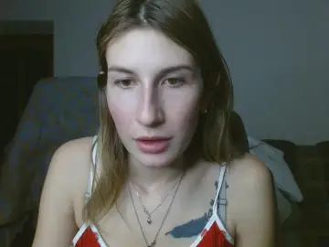 Cam4 Adult Webcams of Evelyn_21_m